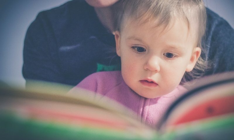 The Ultimate Age By Age Guide On How To Read To Your Baby