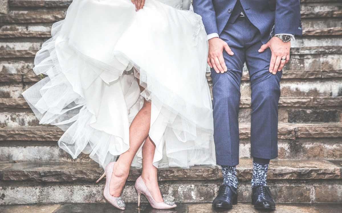 How To Plan A Cheap Wedding In 7 Easy Steps